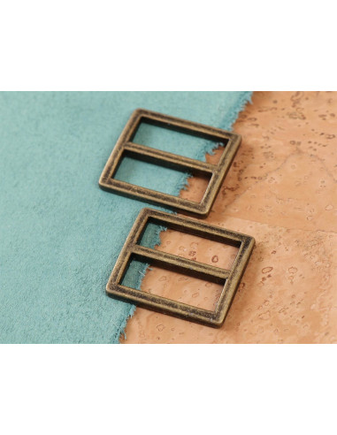 Set de 2 boucles coulissantes 28 x 25 mm laiton antique