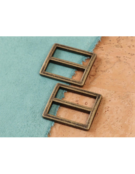 Set de 2 boucles coulissantes 28 x 25 mm laiton antique
