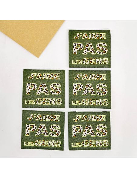 Lot de 5 étiquettes tissées à coudre J'aime pas les gens - Vert