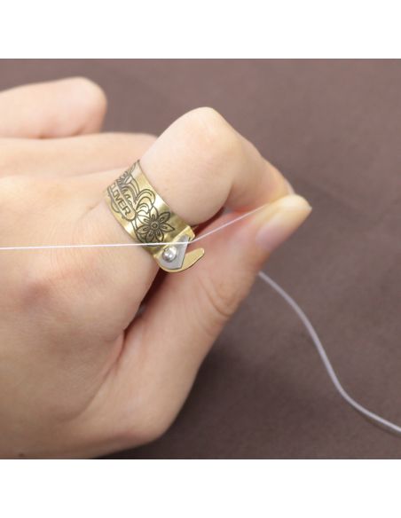 Bague coupe-fils Clover