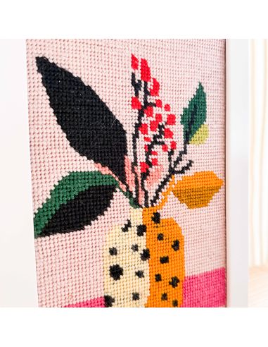 Kit canevas par Milpoint -Vase aux pois rouges