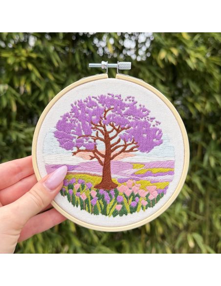 Kit broderie par Milpoint - Jacaranda sur la plaine