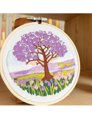 Kit broderie par Milpoint - Jacaranda sur la plaine