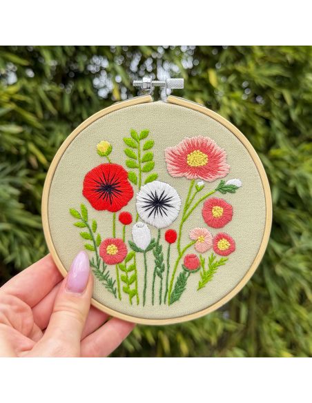 Kit broderie par Milpoint - Bouquet champêtre
