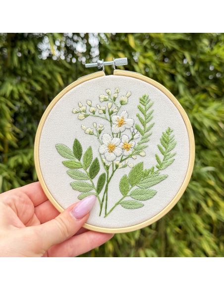 Kit broderie par Milpoint - Achillea Ptarmica