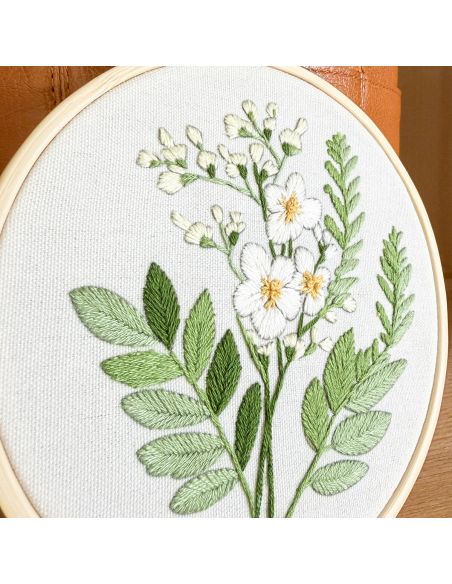 Kit broderie par Milpoint - Achillea Ptarmica