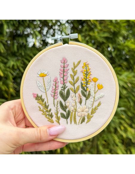 Kit broderie par Milpoint - Poesie des champs
