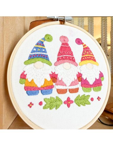 Kit broderie par Milpoint - Les gnomes du père noël