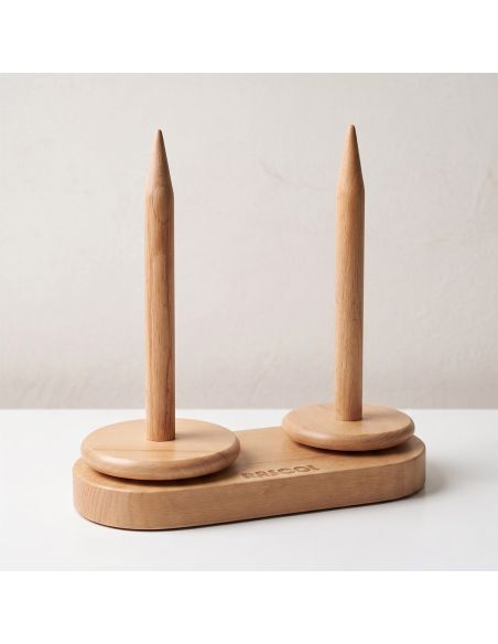 Double support pelote de laine en bois clair Rascol