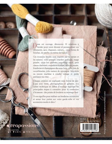 Livre Écussons à broder