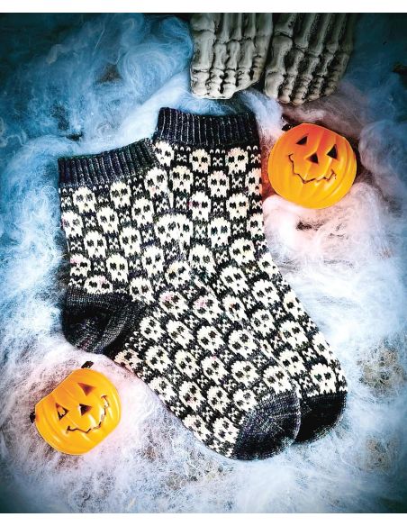 Livre chaussettes créatives à tricoter