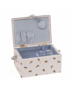 Boite à couture avec broderie - Abeille M 2