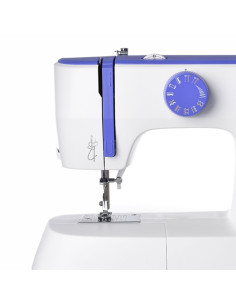 Machine à coudre Necchi M213A 2