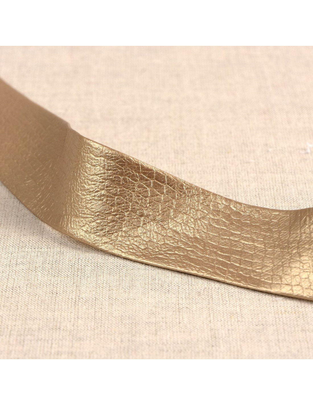 BENECREAT Ruban Biais Doré 15mm - 25m - Simple Pli - Ourlet Couture, Décoratif - Polyester