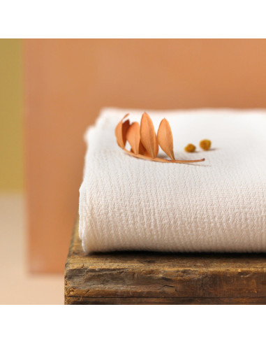 Tissu crêpe Marocain de viscose Blanc Cassé - La Maison Naïve