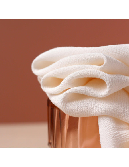 Tissu crêpe Marocain de viscose Blanc Cassé - La Maison Naïve