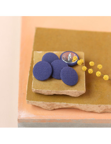 Bouton recouvert sur pied 18 mm - Indigo