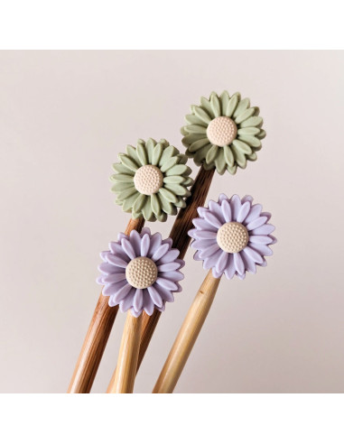 Lot de 4 bouchons stoppeurs de mailles pour aiguilles à tricoter - Marguerite lilas et sauge