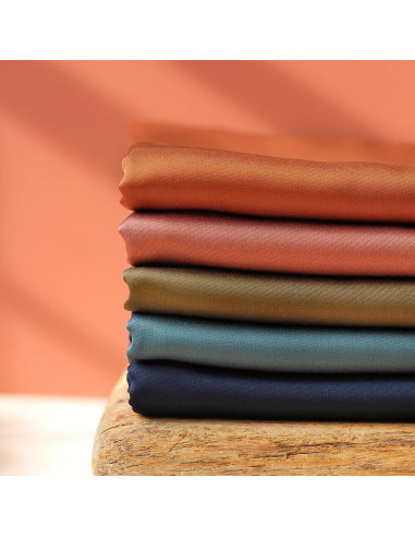 Tissu satin de viscose Paon - La Maison Naïve