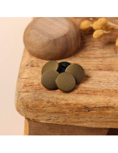 Bouton recouvert satin sur pied 18 mm - Olive