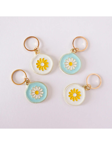 Lot de 4 anneaux marqueurs de maille - Marguerite