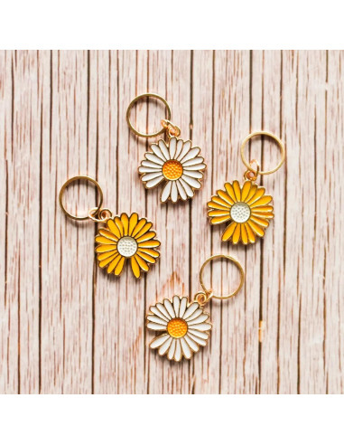 Lot de 4 anneaux marqueurs de maille - Marguerites jaunes et blanches