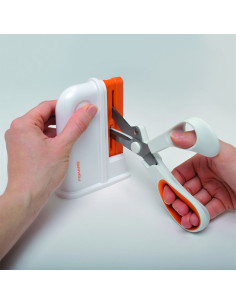Aiguiseur de ciseaux universels Fiskars 2