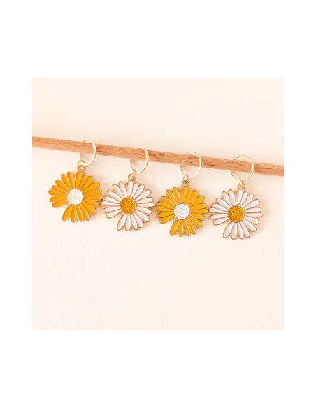 Lot de 4 anneaux marqueurs de maille - Marguerites jaunes et blanches XL