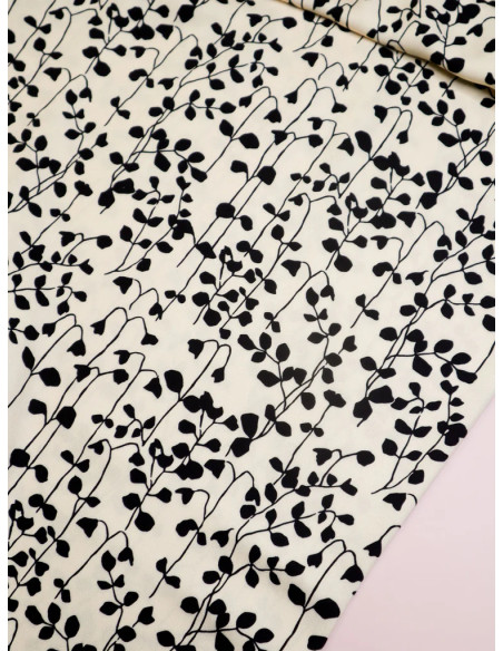 Tissu twill viscose Goya - Ivoire