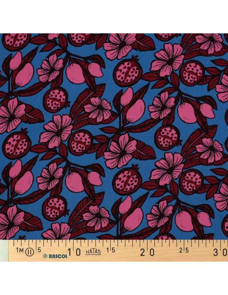 Tissu viscose - Fleurs rose fond bleu