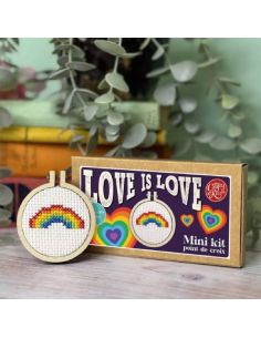 Mini kit broderie point de croix - Love is love